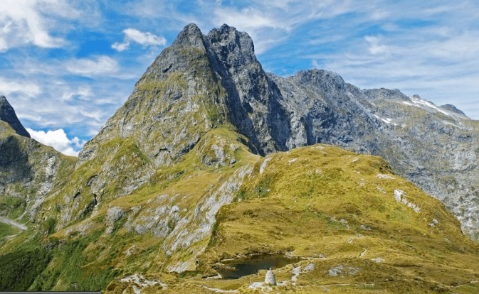 Hiking In The Great Walks In New Zealand